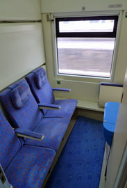 Modern Polish sleeper in day mode