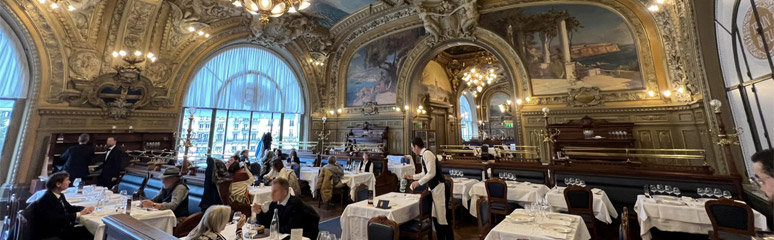 The Train Bleu restaurant