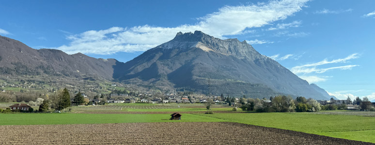 Scenery between Paris & Milan